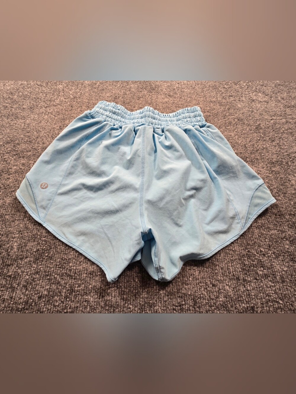 Lululemon Light Blue High-Rise Athletic Shorts Size 0 - Picture 12 of 12